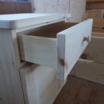 Nachtkästle in Zirbe