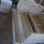 Zirbenbett mit Schubladenbettkasten