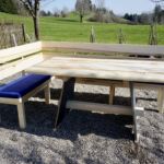 Eckbank mit Esstisch in Kernahorn