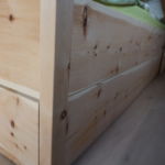 Zirbe, Zirbenholz, Bett, Schublade